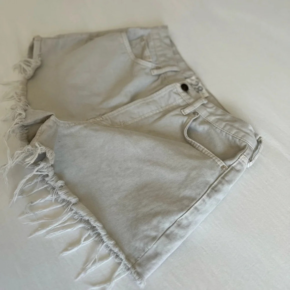 We The Free Women’s Shorts Size 28 - Picture 3 of 6